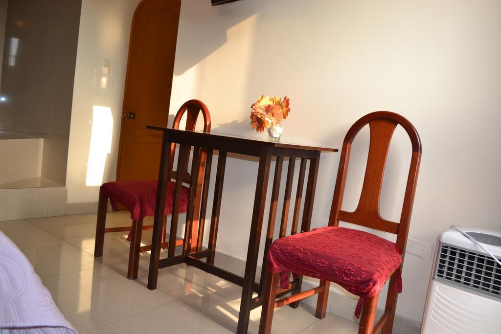 Hotel Ejecutivo San Diego Trujillo Buitenkant foto